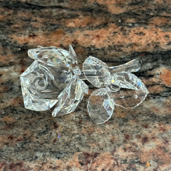 Swarovski Vintage Secret Garden Crystal Rose - Picture 7 of 7